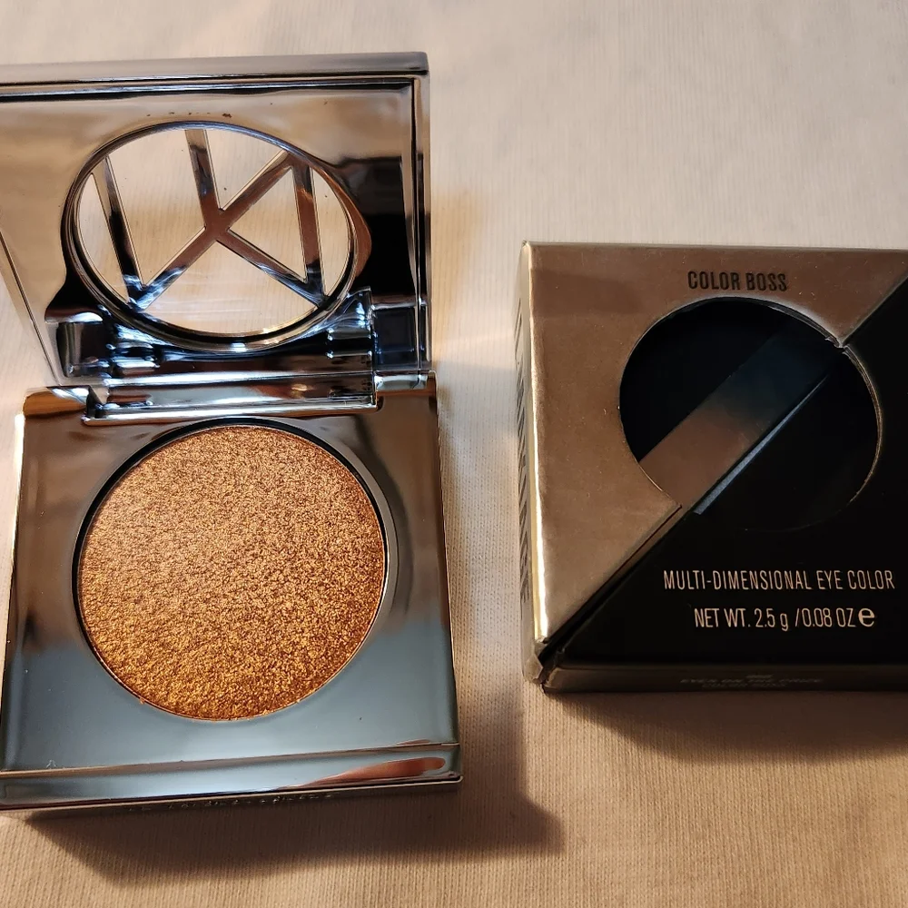 EYE SHADOW BUNDLE 2 - Picture 4 of 5